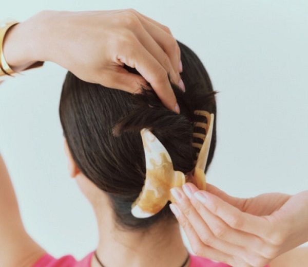 ヘアアレンジ センター分け前髪＆クリップ