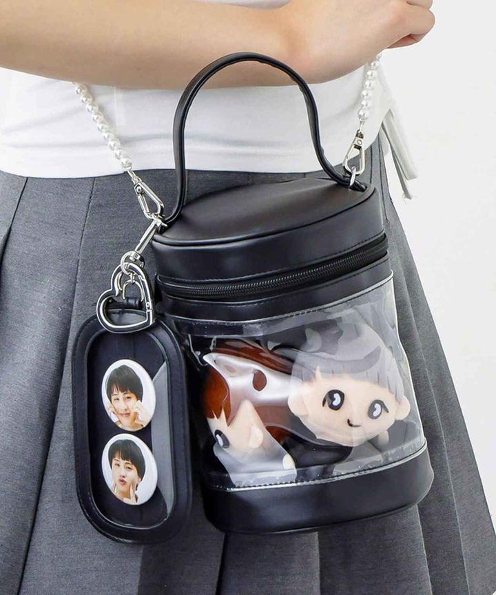 画像1: 出典：3COINS