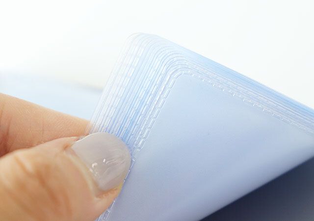 セリア レザー風カードホルダー縦型20ポケット 仕様