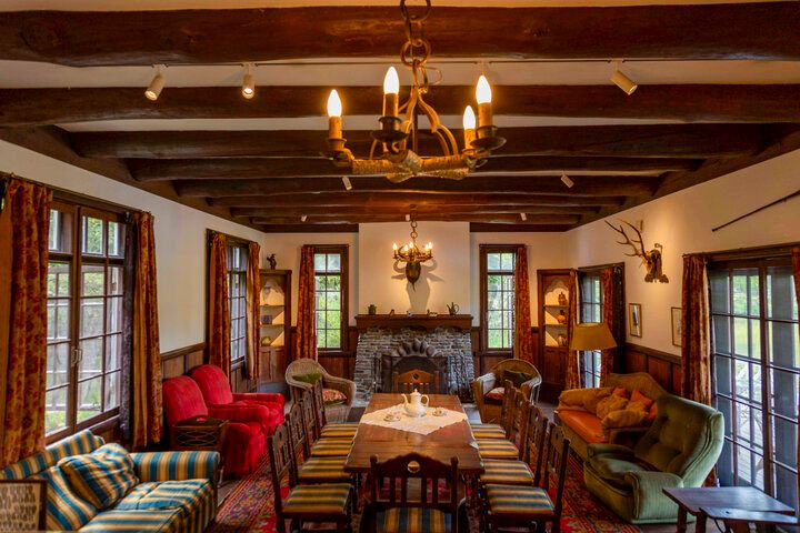 軽井沢の湖のほとりでアート鑑賞や名建築めぐり♪ 「軽井沢タリアセン」の湖畔をおさんぽ