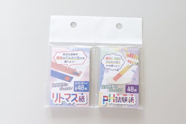 セリアのリトマス紙とPH試験紙のパッケージ