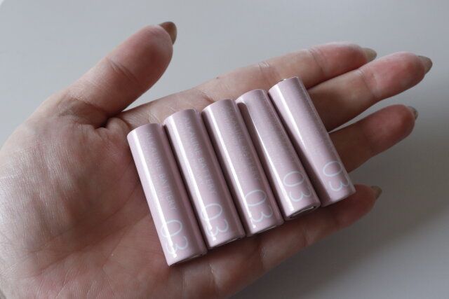 ダイソー アルカリ乾電池単3形 デザイン