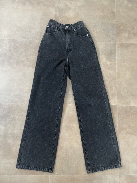 GRLハイウエストセミワイドデニムパンツのブラック