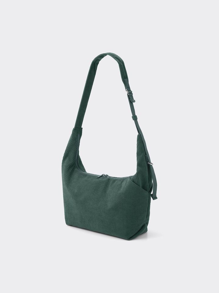 画像1: 出典：GU