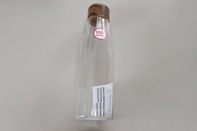 ダイソー ドリンクボトル（木目柄フタ、500mL）
