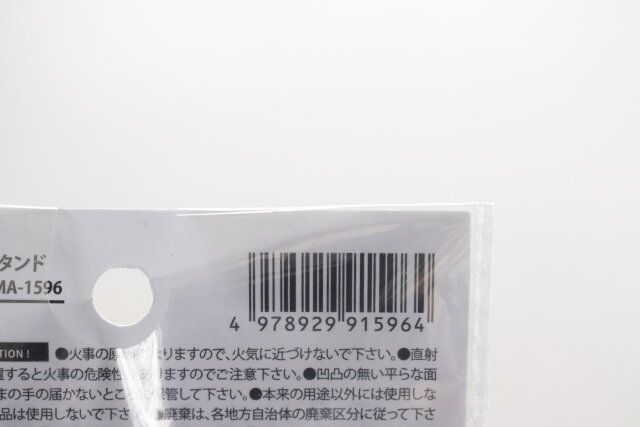 セリアのアクリルフレームスタンド H6.5×W6.5cm MA‐1596のJAN