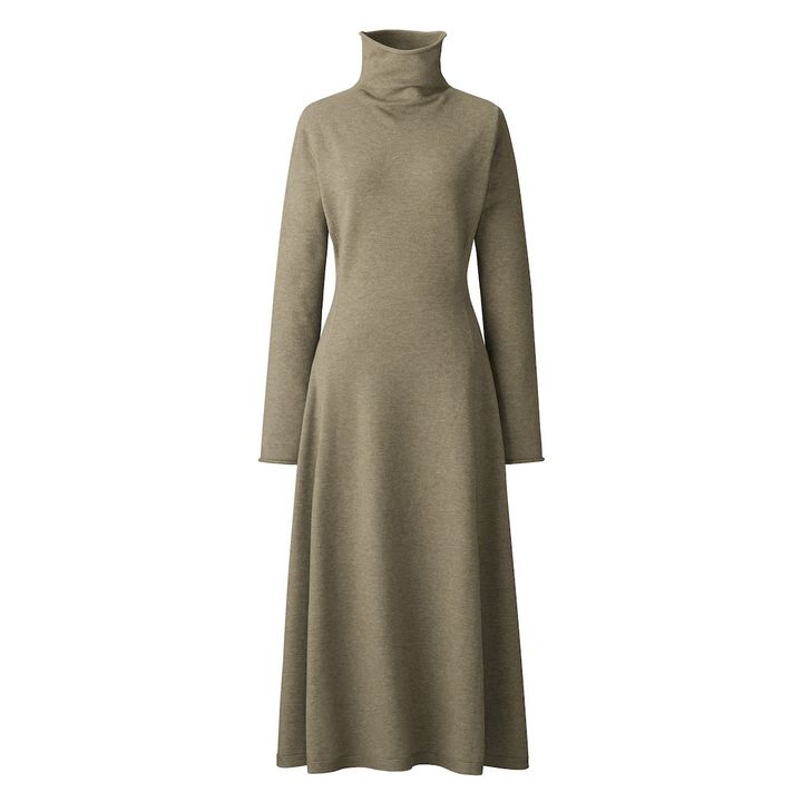 スムーススフレフレアワンピース ¥5,990