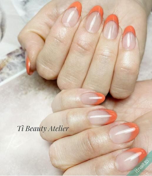 Ti Beauty Atelierが投稿したネイルデザイン [photoid:I0128733] via Itnail Design (738799)