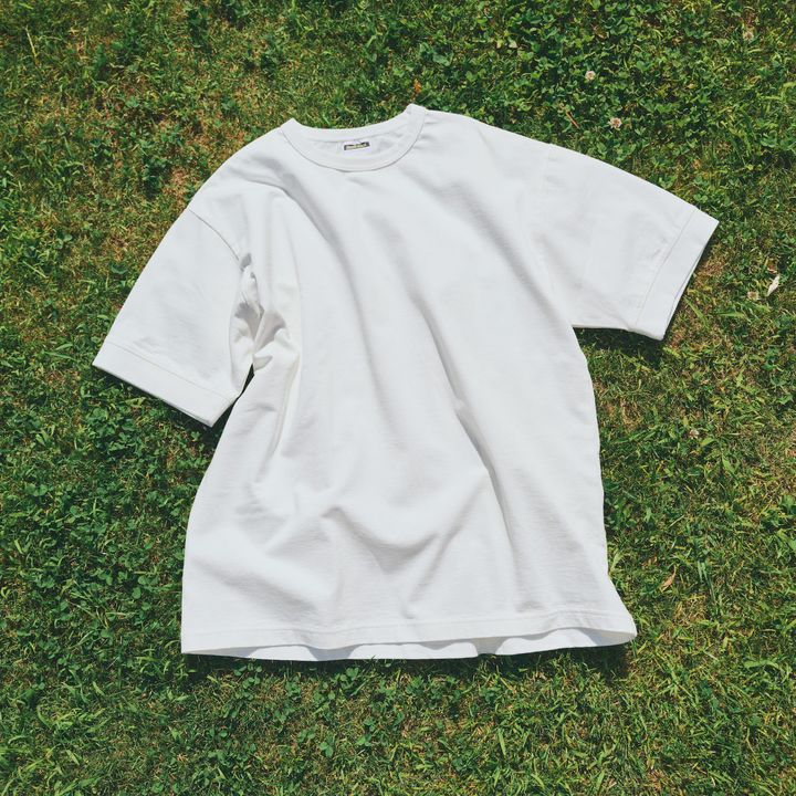 猛暑は白Tで乗り切る！おすすめ白Tシャツ12選【マイスタンダードブックまとめ】