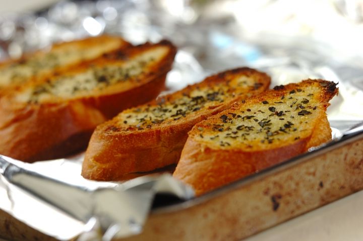 バジルトーストの作り方2