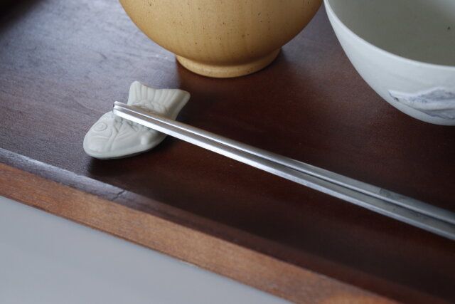 ダイソー 磁器箸置き（たい焼き、ホワイト） 使用例