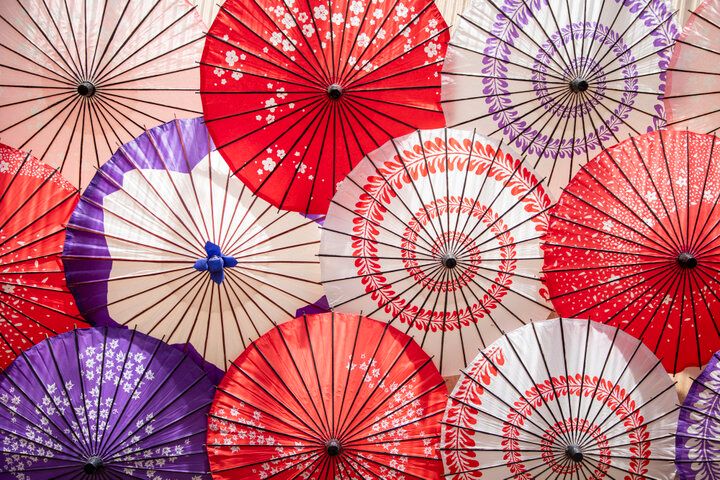 風にそよぐ6000個の風鈴が青空に映える「関ヶ原願掛け風鈴まつり2024」