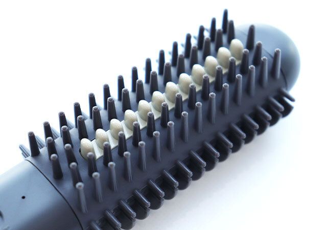 宝島社＆ ＲＯＳＹ10月号のETVOSヒートブラシ付録3