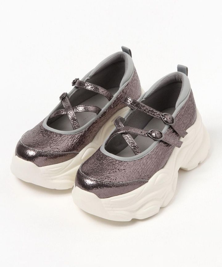 画像4: 出典：.st