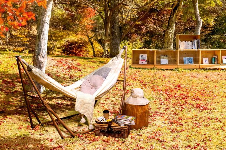 読書アイテムレンタル（ドリンク付）￥1,500 カフェ ハングリースポット（数に限りがあり）