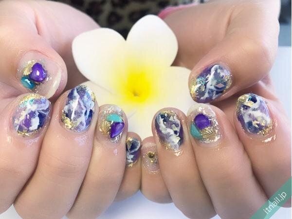 ネイルサロンメィプルが投稿したネイルデザイン [photoid:I0069818] via Itnail Design (738913)