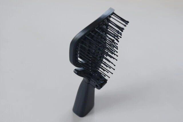 ダイソー 乾きやすいブローブラシ（折りたたみタイプ） 自立する