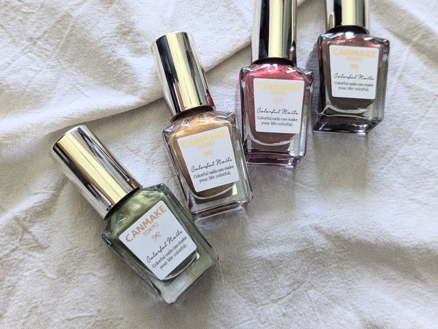 カラフルネイルズ