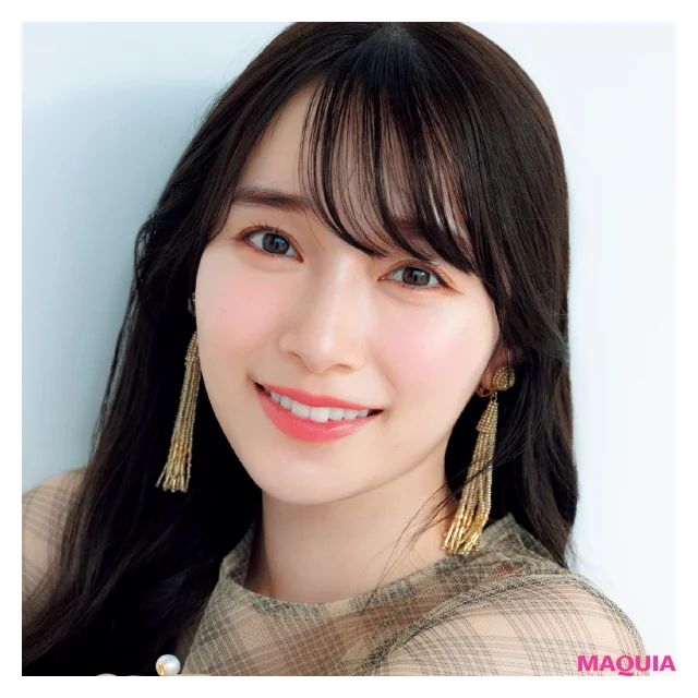 櫻坂46・守屋麗奈さんのポーチの中身は？ どんな時も持ち歩く3つのポーチ＆中身を大公開_3