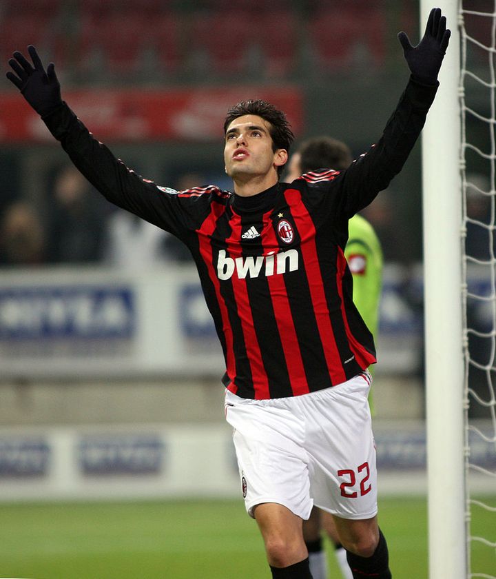 三笘薫も続け！「背番号22」をつけて歴史に名を刻んだ3名のスター