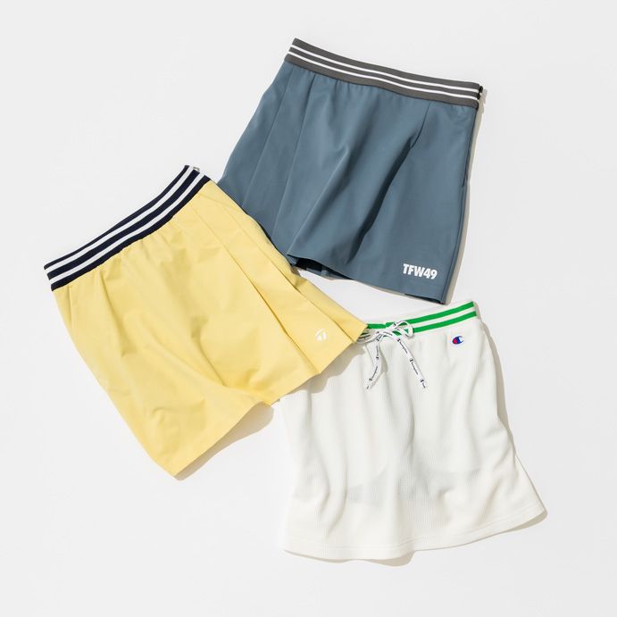 トップスインでおしゃれ効果アップ！ ウエストデザインがかわいいゴルフスカート