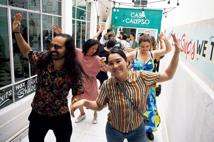 DISCOS Y AMIGOSのイベントの様子