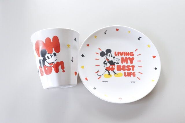 ダイソー ミッキー メラミンカップ メラミンプレート