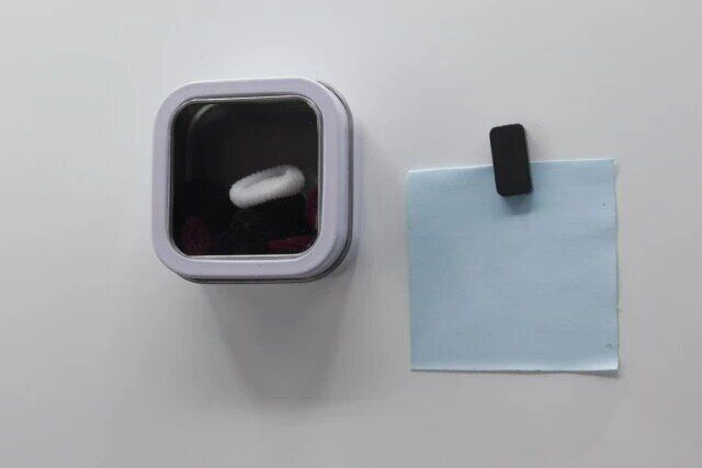 ダイソー くっつく缶ケース（四角、マグネット付） マグネット