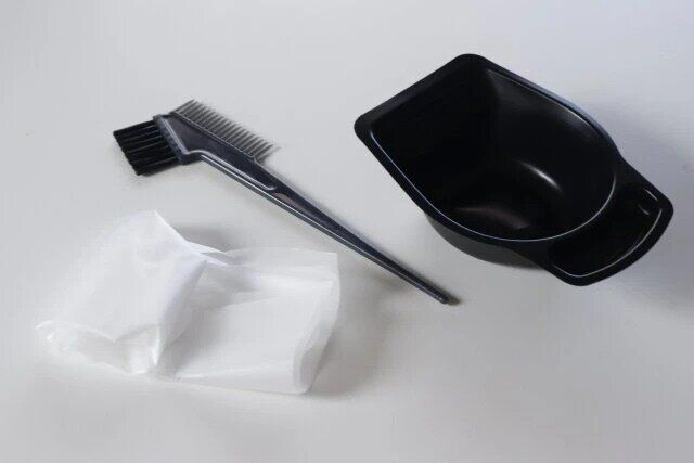 ダイソー ヘアカラー用3点セット セット内容