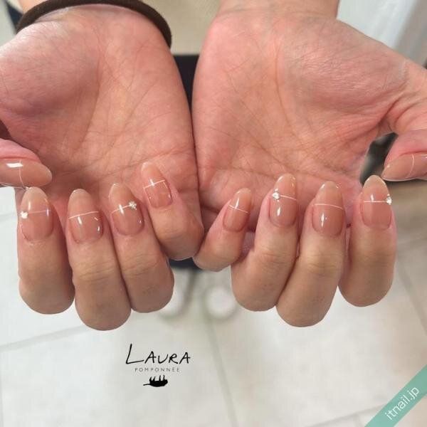 LAURA POMPONNEEが投稿したネイルデザイン [photoid:I0130444] via Itnail Design (738801)