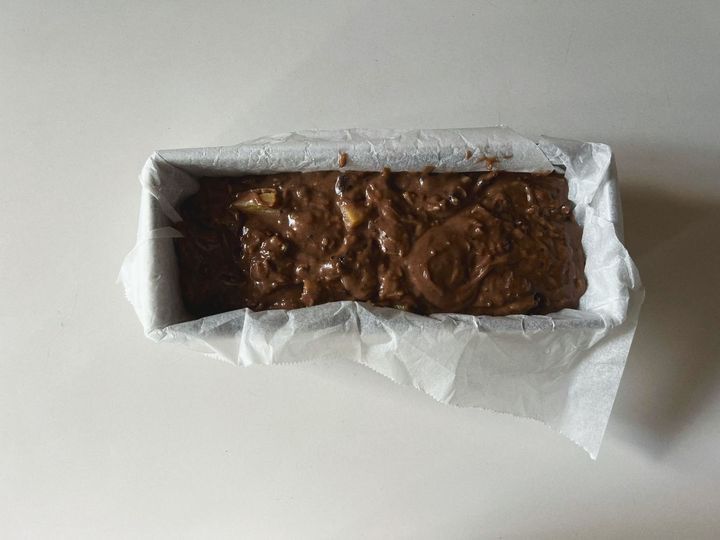 【簡単米粉レシピ】パインとオレオのココナッツチョコの米粉ケーキ【渡辺友美子のコーヒーに合うお菓子のレシピ vol.56 〜レシピで旅するヨーロッパ〜】