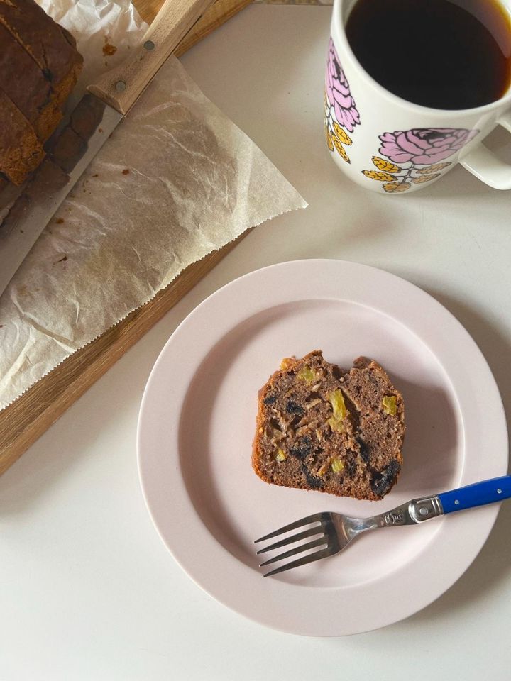 【簡単米粉レシピ】パインとオレオのココナッツチョコの米粉ケーキ【渡辺友美子のコーヒーに合うお菓子のレシピ vol.56 〜レシピで旅するヨーロッパ〜】