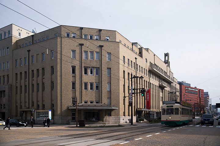 富山で一人旅を楽しむ。カフェタイムとお土産探しはD&DEPARTMENT TOYAMAへ【トラムのある街〈富山〉vol.02】