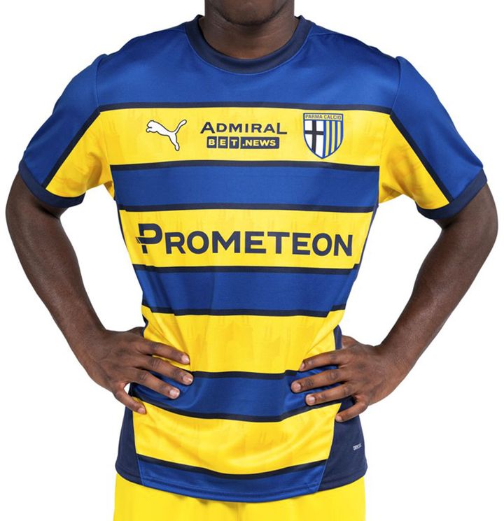 鈴木彩艶の新天地！古豪パルマ、2024-25新ユニフォーム発表 アウェイは「NAKATA時代の黄青」が復活