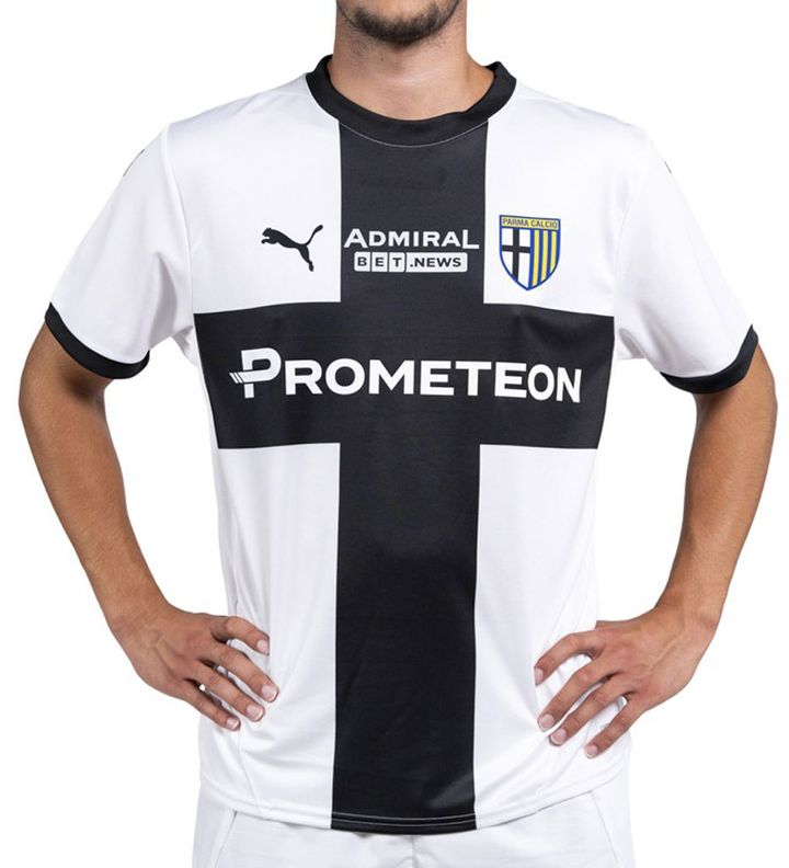 鈴木彩艶の新天地！古豪パルマ、2024-25新ユニフォーム発表 アウェイは「NAKATA時代の黄青」が復活