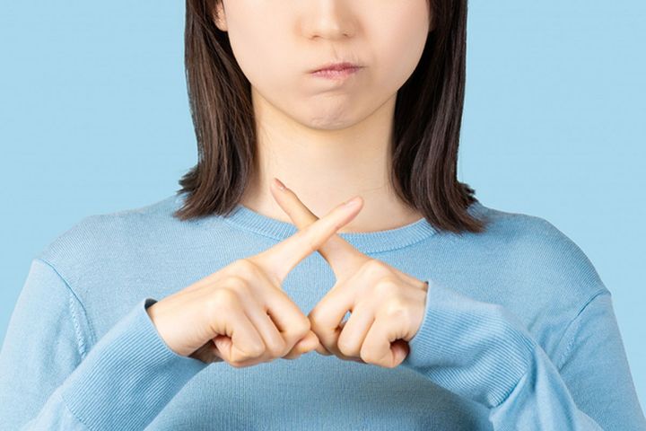 マナーが悪い人とは外食は無理……