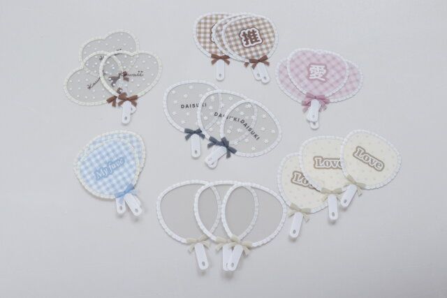 セリア クリアフレークシールオタクの心情うちわ クリアタイプ