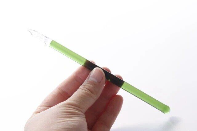 セリアのガラスペン