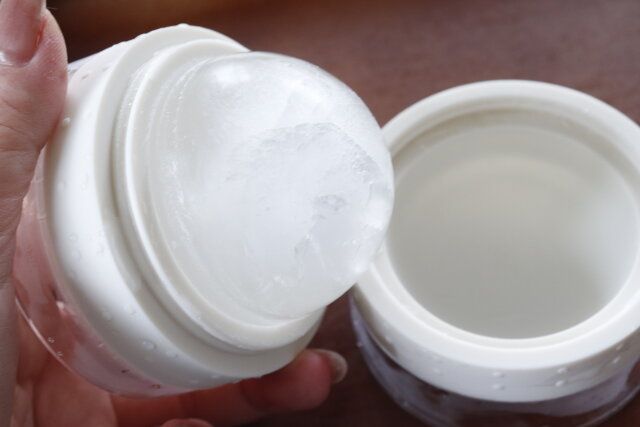 スリーピーアイスボールメーカーレビュー取り出す