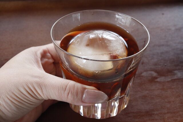 スリーピーアイスボールメーカーレビューサイズ