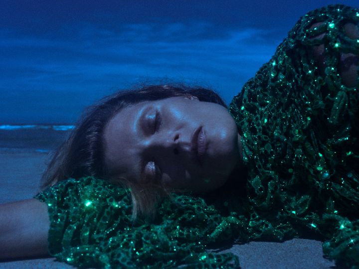 『アクネ ペーパー』16号より。