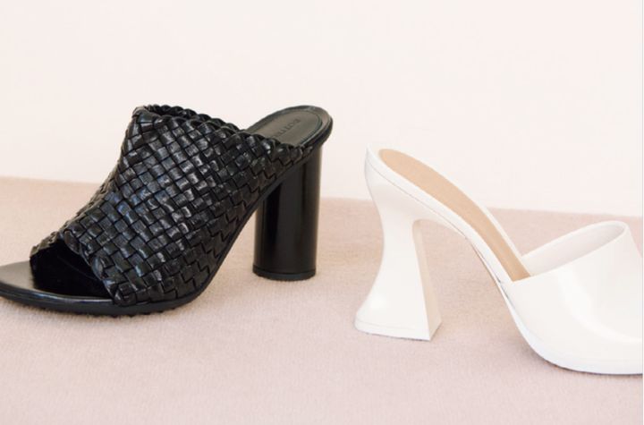 ボッテガヴぇネタ サンダル