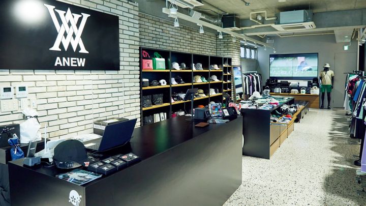 東京〈ANEW GOLF TOKYO 表参道〉店内