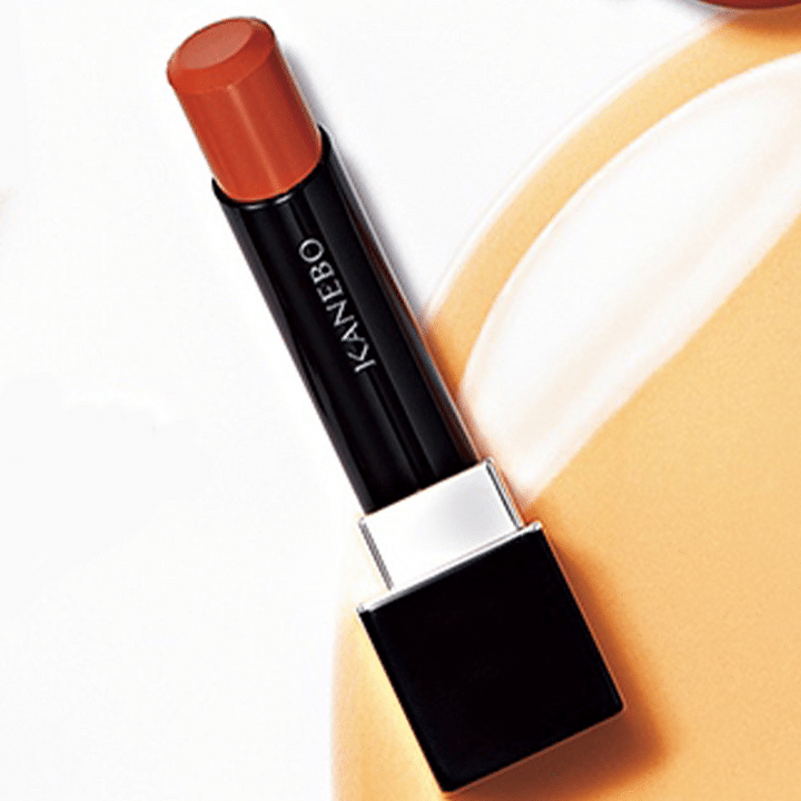 KANEBO ルージュスターヴァイブラントが置かれている写真