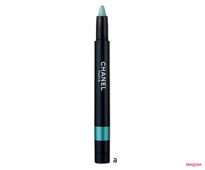 安達祐実さんが披露！ 夏から秋への移行期にぴったりな「抜け感カラールック」_6