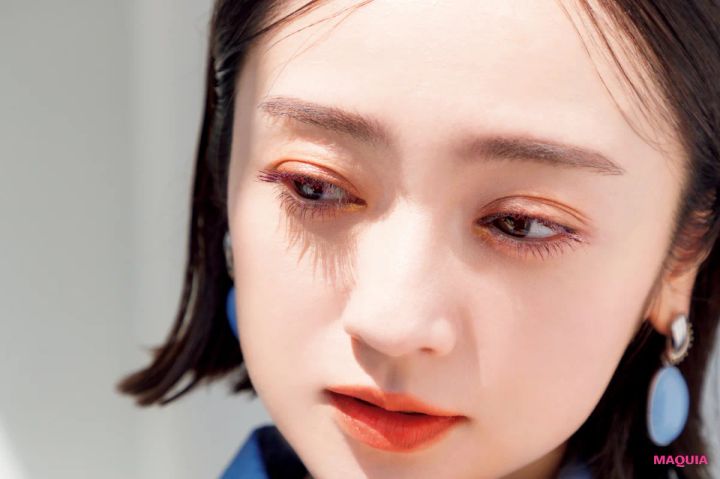 安達祐実さんの秋メイク。乾いたムードの「辛口オレンジフェイス」で季節を先取り！ _9