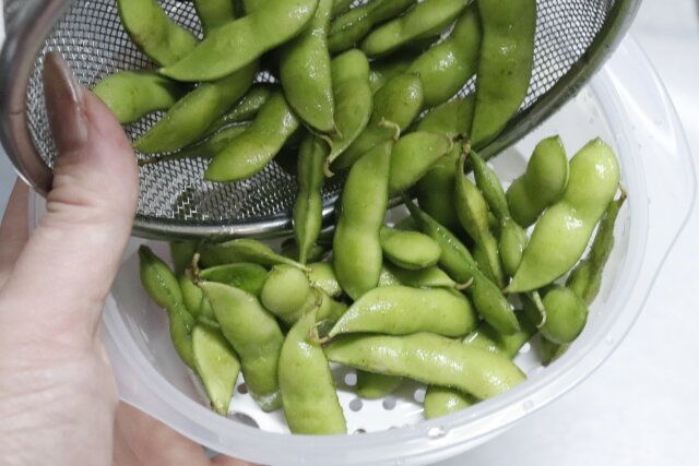 使い分けレンジ容器 肉まん＆枝豆 ダイソー ②