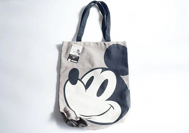 ダイソー330円ミッキートートバッグ