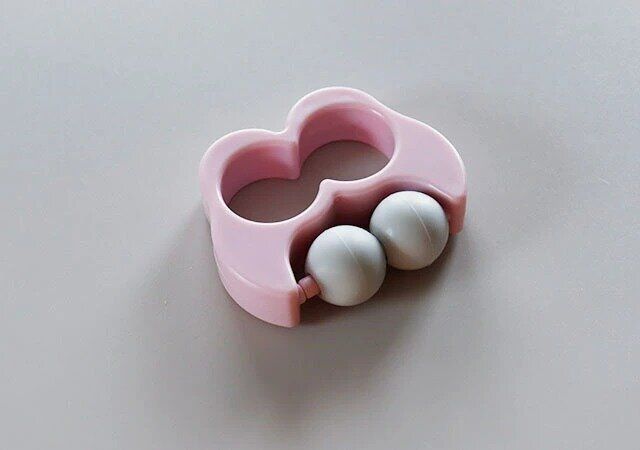 ミニ携帯フェイスローラー ダイソー ピンク