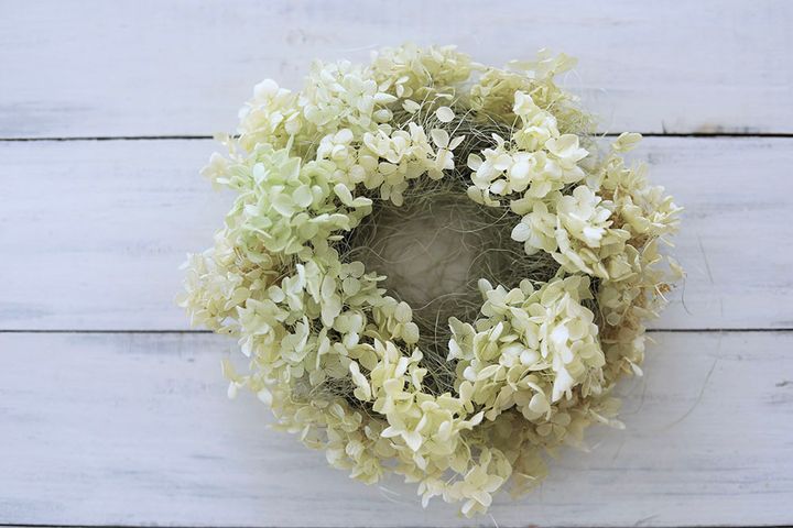 プリザーブドフラワーのリース